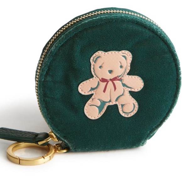 Vera Bradley Accessories - VERA BRADLEY Velvet Round Zip Purse NWOT No Box